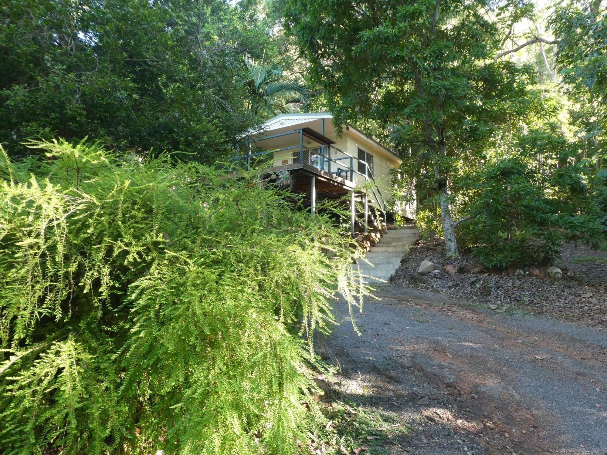 Апарт отель Vista Hinchinbrook Кардуэлл Экстерьер фото